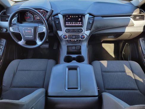 Used 2016 GMC Yukon SLE w/ Convenience Package image 18