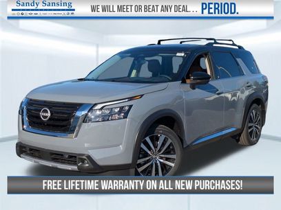New 2025 Nissan Pathfinder Platinum w/ Cargo Package