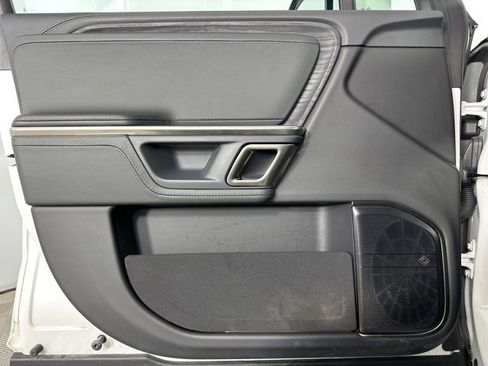 Used 2024 Rivian R1S Adventure image 22