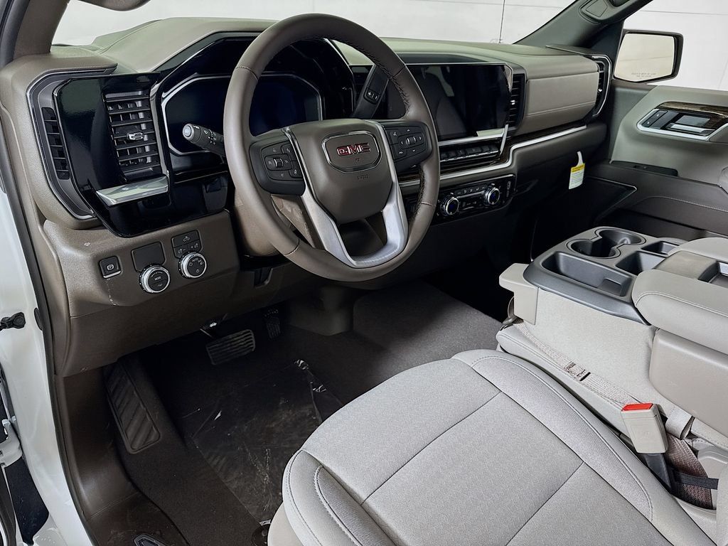 New 2026 GMC Sierra 1500 SLE w/ Preferred Package RWD image 5