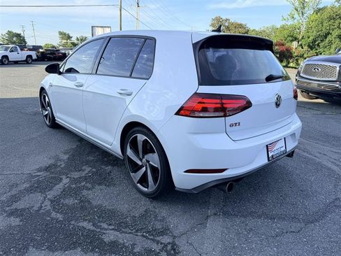Used 2020 Volkswagen GTI SE FWD image 7