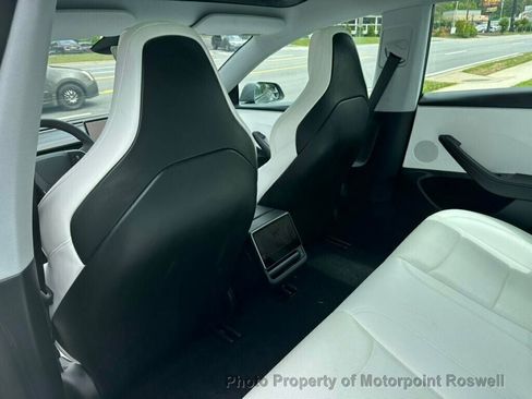 Used 2025 Tesla Model 3 Performance AWD/4WD image 18