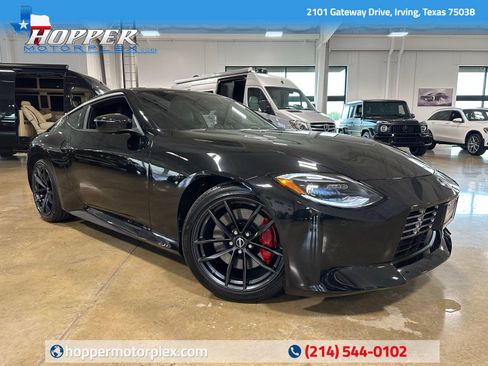 Used 2025 Nissan Z Performance w/ Floor Mat Package image 1