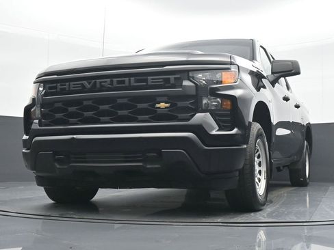 Used 2022 Chevrolet Silverado 1500 W/T w/ WT Convenience Package AWD/4WD image 15