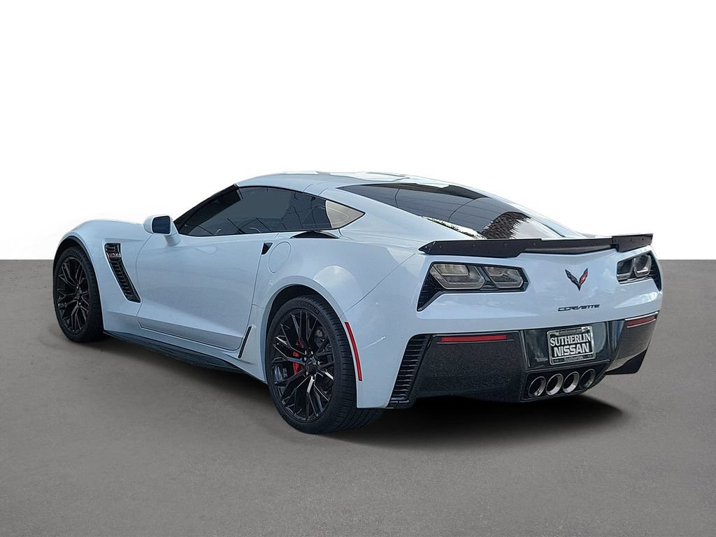 Used 2018 Chevrolet Corvette Z06 RWD image 4