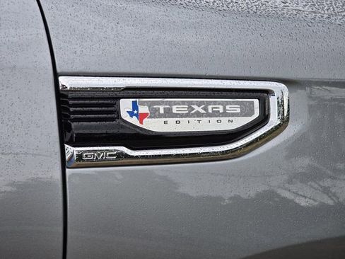 New 2026 GMC Sierra 1500 SLT AWD/4WD image 8