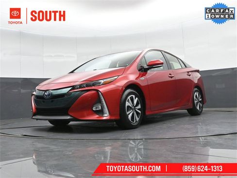 Used 2018 Toyota Prius Prime Advanced image 47