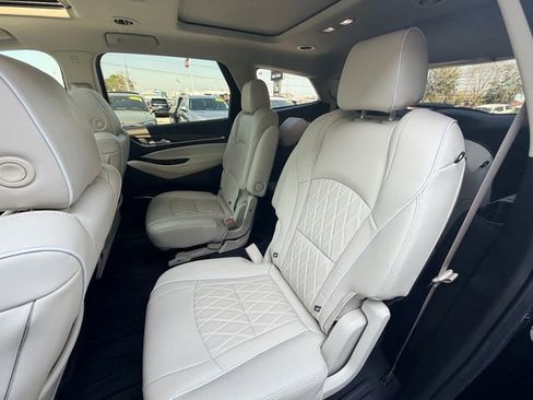 Used 2023 Buick Enclave Avenir w/ Trailering Package, 5000 lbs. image 17