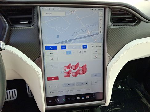 Used 2018 Tesla Model X 75D AWD/4WD image 19