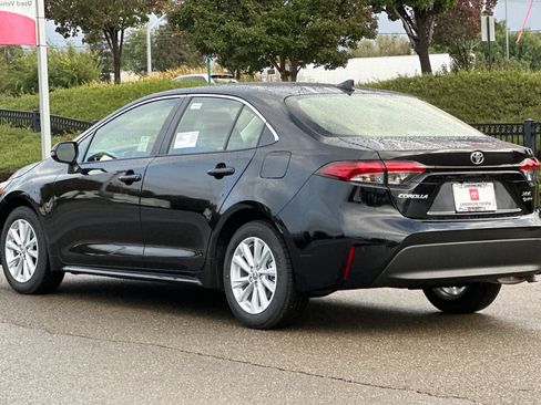 New 2026 Toyota Corolla XLE image 6
