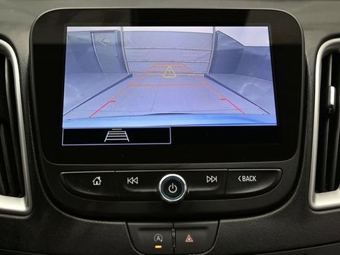 Used 2024 Chevrolet Malibu LT FWD image 39