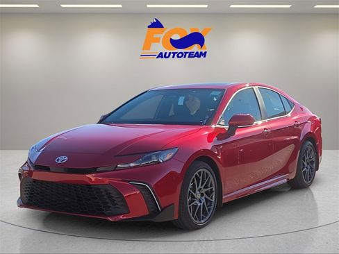 New 2026 Toyota Camry SE image 1