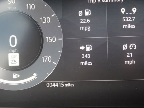 Used 2025 Land Rover Range Rover Evoque S image 18