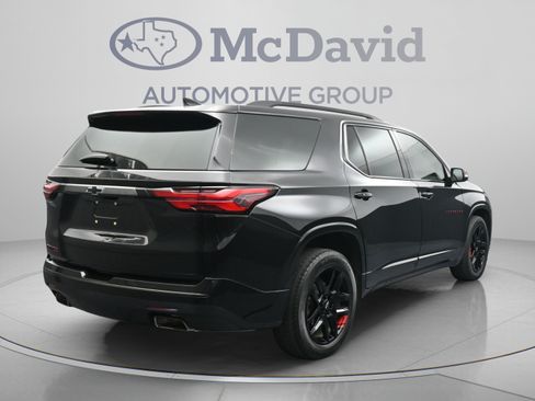 Used 2023 Chevrolet Traverse Premier w/ Redline Edition FWD image 8