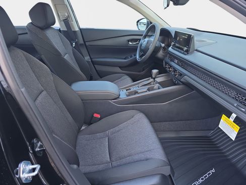 New 2025 Honda Accord LX image 10
