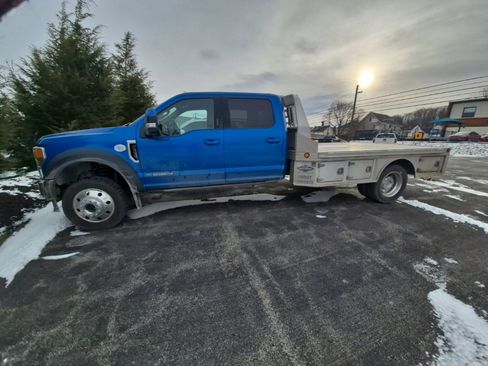 Used 2021 Ford F550 4x4 Crew Cab Super Duty image 4