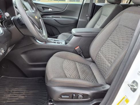 Used 2020 Chevrolet Equinox LT image 10