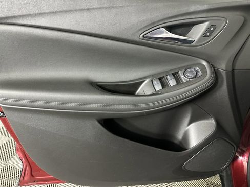 Certified 2023 Buick Encore GX Select FWD image 23