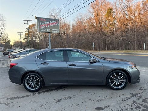 Used 2017 Acura TLX V6 w/ Technology Package image 8