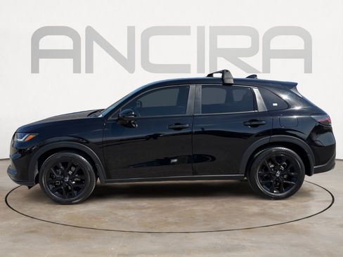 Used 2023 Honda HR-V Sport image 8