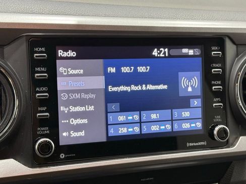 Used 2020 Toyota Tacoma SR5 image 27