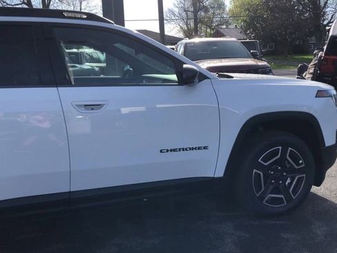 New 2026 Jeep Cherokee Limited AWD/4WD image 9