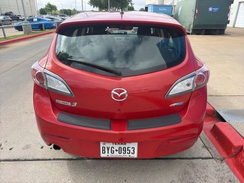 Used 2013 MAZDA MAZDA3 i Touring image 6