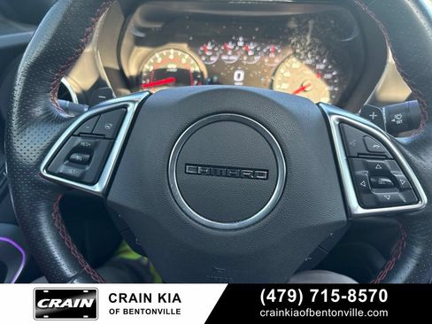 Used 2018 Chevrolet Camaro LT RWD image 21