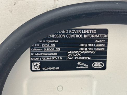 Used 2023 Land Rover Range Rover Evoque SE image 21