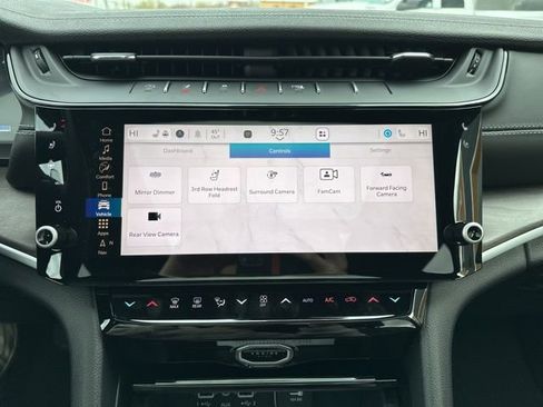 New 2026 Jeep Grand Cherokee L Limited AWD/4WD image 33