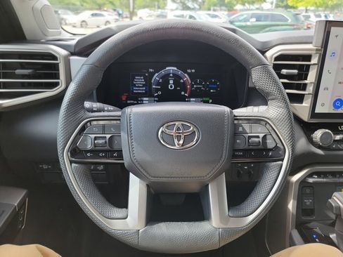 Used 2024 Toyota Sequoia Limited w/ Tow Technology Package AWD/4WD image 19