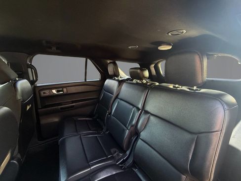 Used 2021 Ford Explorer Police Interceptor Utility AWD image 33