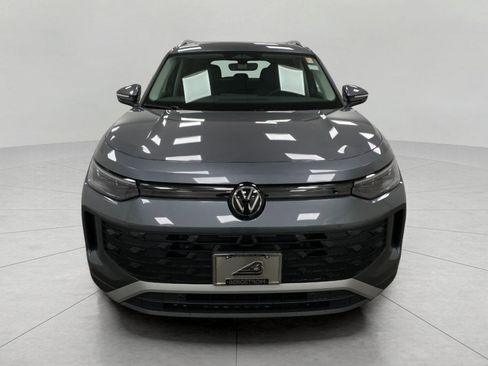 New 2026 Volkswagen Tiguan SE image 10