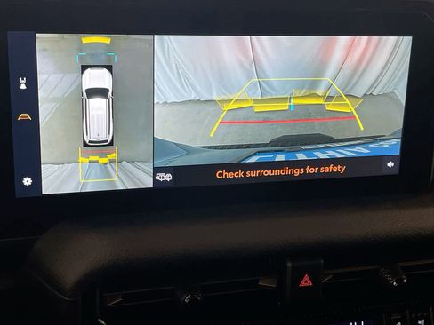 Certified 2025 Toyota Land Cruiser w/ Premium Package image 17