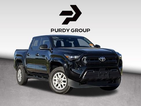 Used 2025 Toyota Tacoma SR image 1