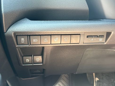 New 2026 Toyota Sienna Platinum AWD/4WD image 35