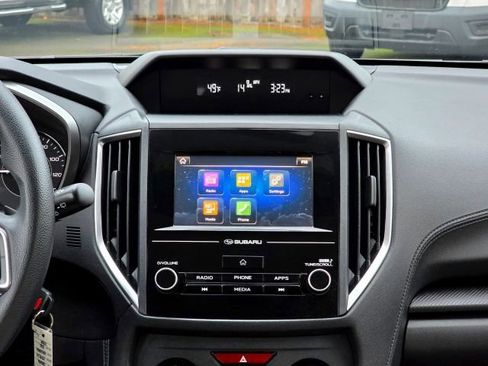 Used 2017 Subaru Impreza 2.0i Premium w/ BSD & Rcta/SRF/Eyesight image 18