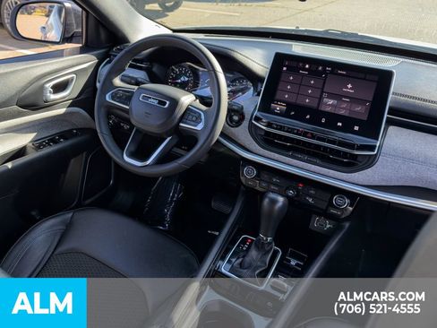 Used 2024 Jeep Compass Latitude w/ Altitude Special Edition AWD/4WD image 20
