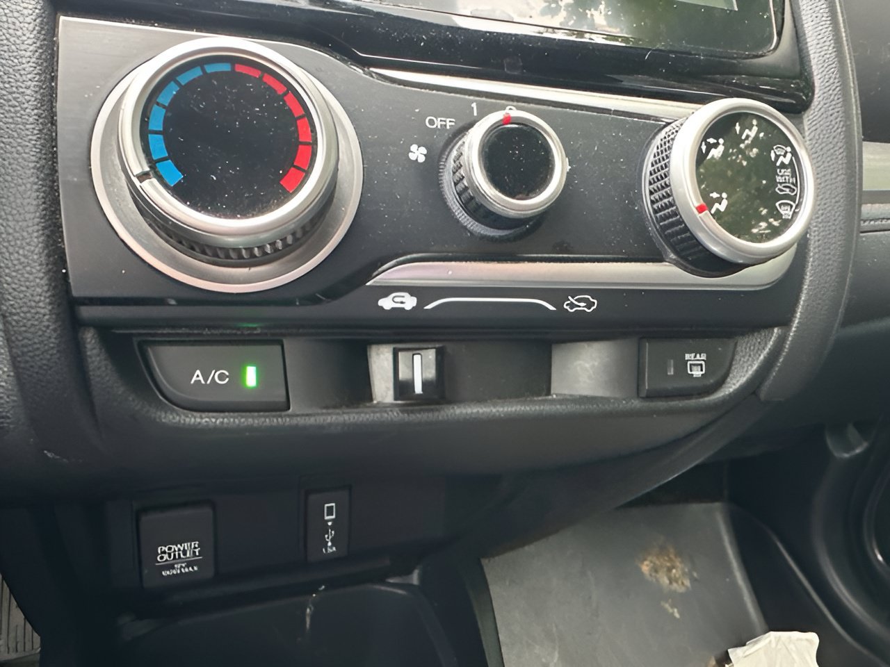 Used 2020 Honda Fit Sport image 20