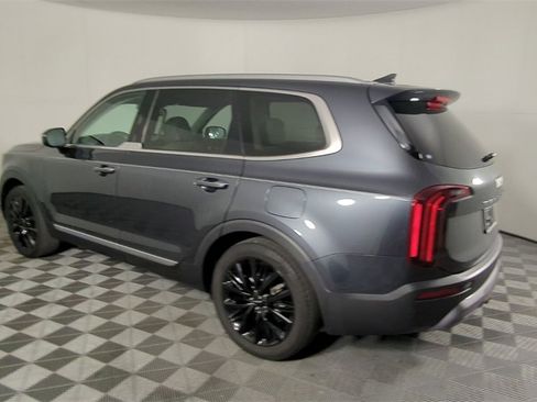 Used 2022 Kia Telluride SX w/ Towing Package image 7