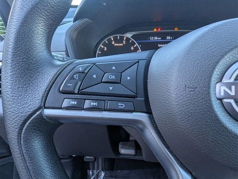 Used 2024 Nissan Altima 2.5 SV image 24