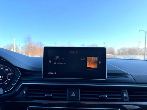 Used 2019 Audi A4 2.0T Premium Plus w/ Premium Plus Package image 12