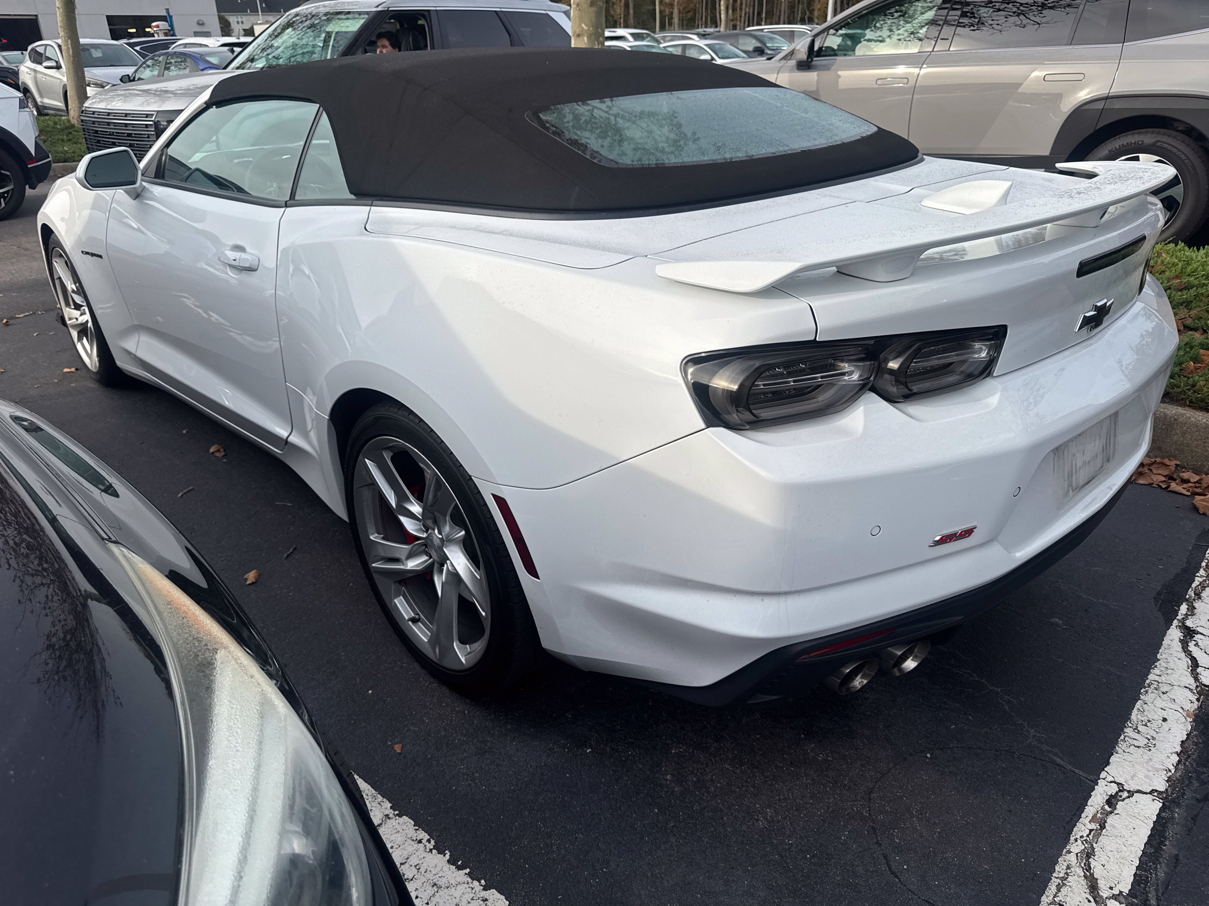 Used 2020 Chevrolet Camaro SS RWD image 7