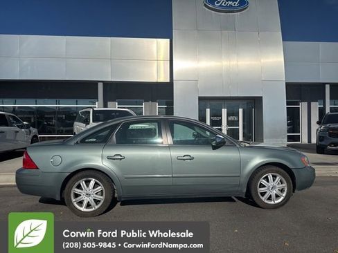 Used 2006 Ford Five Hundred Limited image 2
