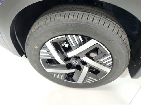 Certified 2026 Nissan Kicks SV FWD image 28