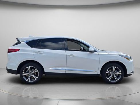 Certified 2025 Acura RDX SH-AWD w/ Technology Package image 4