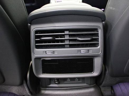 Certified 2025 Audi Q7 2.0T Premium Plus AWD/4WD image 41