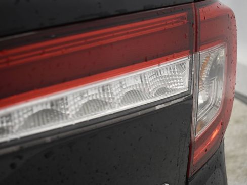 Used 2019 Honda Pilot EX-L image 6