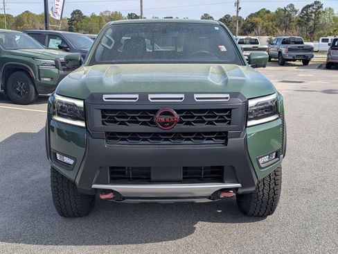 New 2026 Nissan Frontier PRO-4X w/ Pro Premium Package AWD/4WD image 9