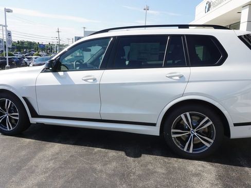 New 2027 BMW X7 M60i AWD/4WD image 9